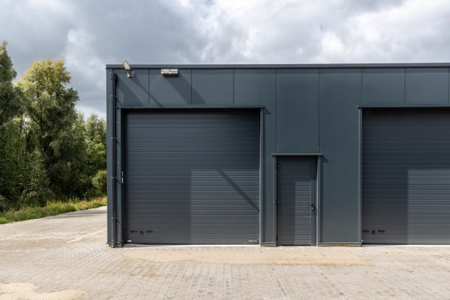 iQ Makelaars Zuidbroek, Beneluxweg